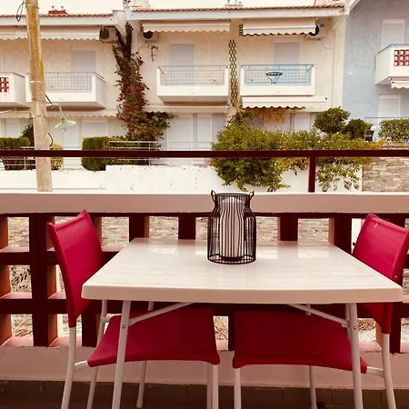 Aquamarine Maisonette בית נופש *