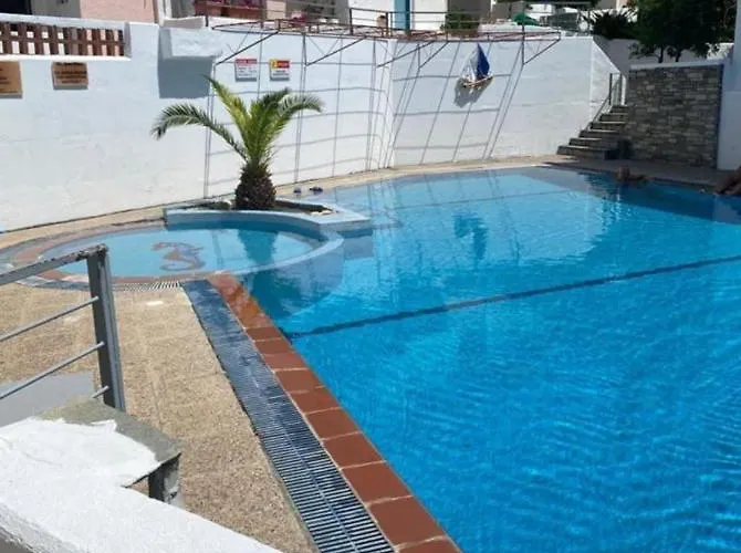 Aquamarine Maisonette Case de vacanță Siviri