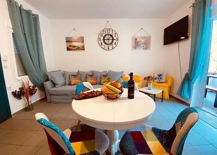 Case de vacanță Aquamarine Maisonette *